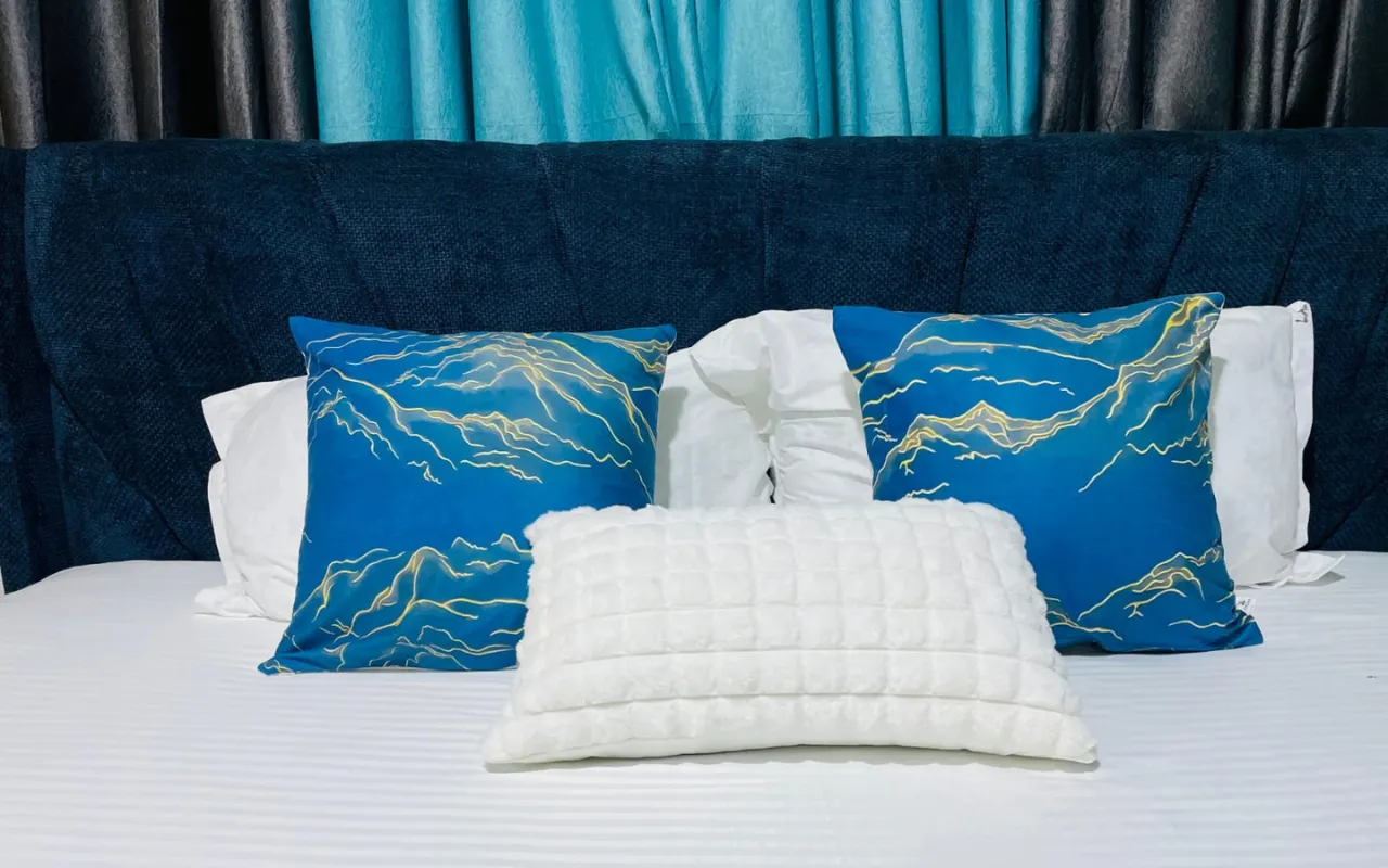 Quinn Drive Images 2 Bedroom 9